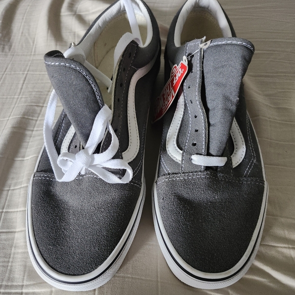 Vans Gray Canvas Sneakers, Men's Size 9.5 Womens 11, NEW Without Box - Picture 2 of 7
